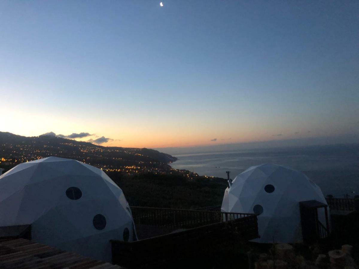 ホテル Soul Glamping Estreito Da Calheta エクステリア 写真