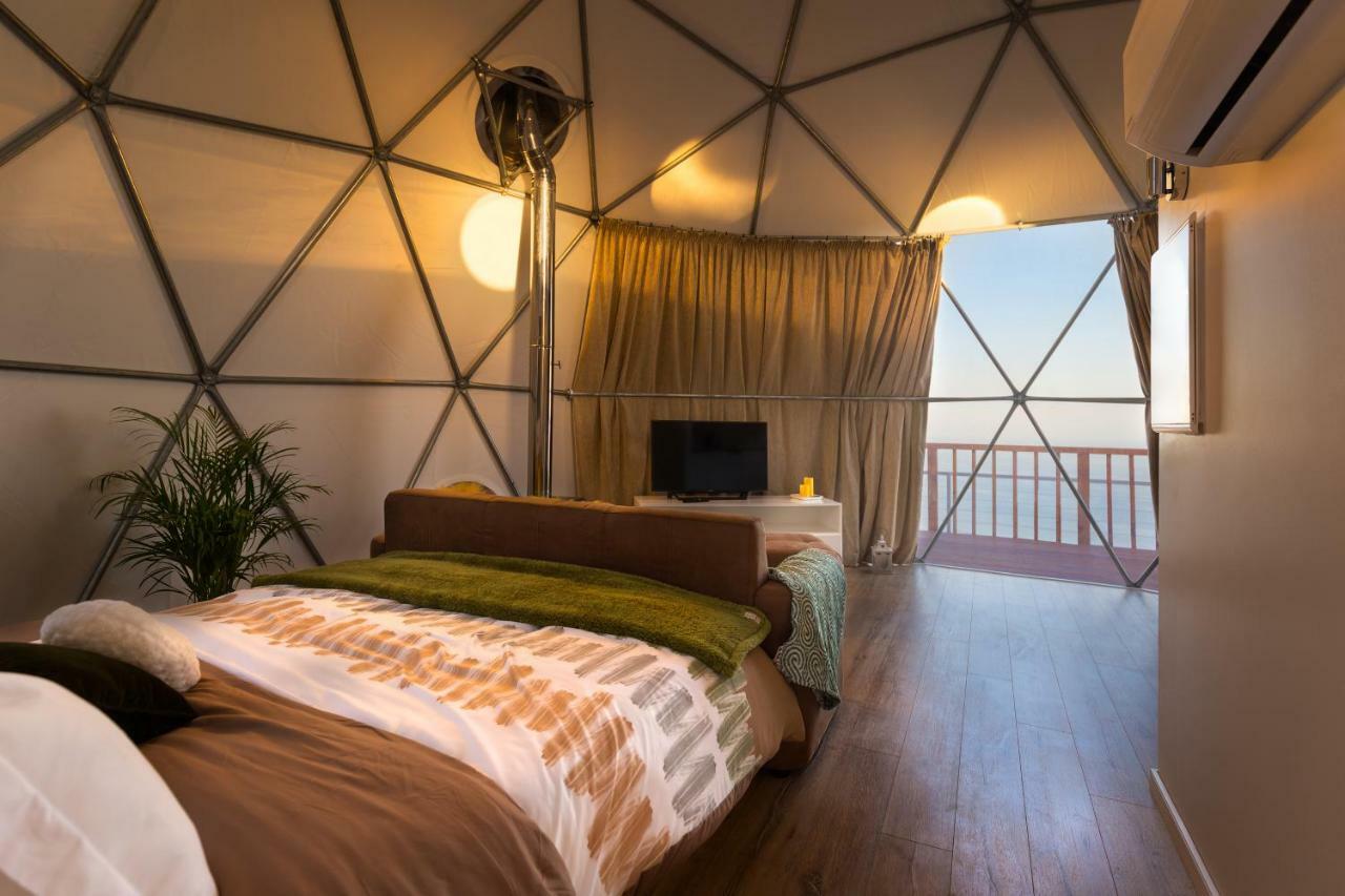 ホテル Soul Glamping Estreito Da Calheta エクステリア 写真